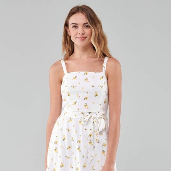 Belted Ruffle-Hem Mini Dress - Picture 4 of 6